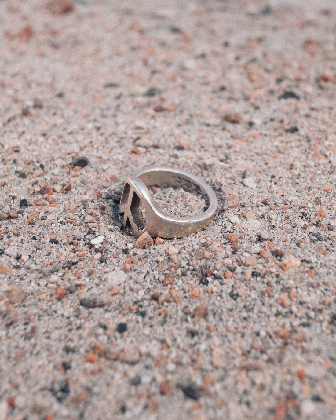 RAW SILVER PEACE RING