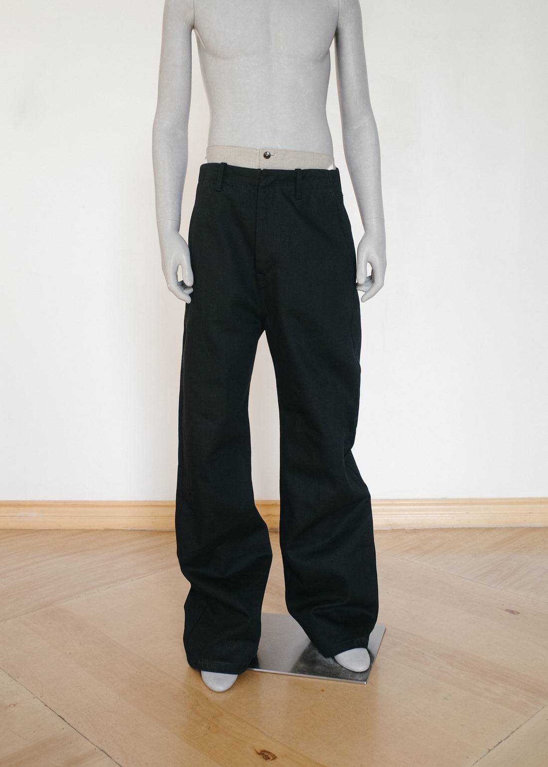 Theolith Trouser