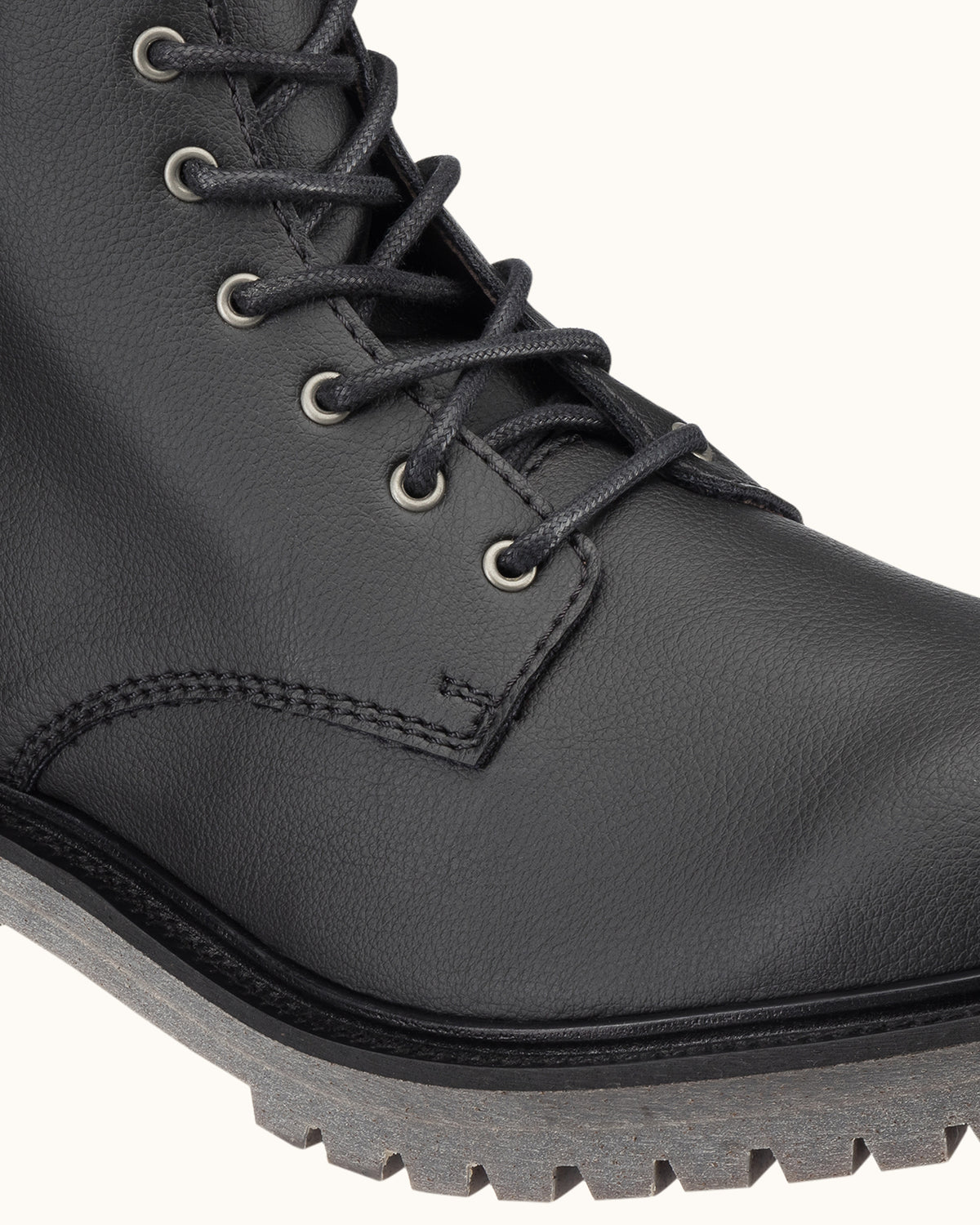 8-Eye Boot